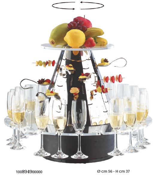 Patera na koreczki, owoce i szampana