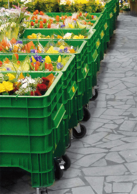 container-for-cut-flowers-488308 Pojemnik na kwiaty cięte