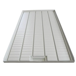 Ławki Ebb & Flow z tacką na wodę