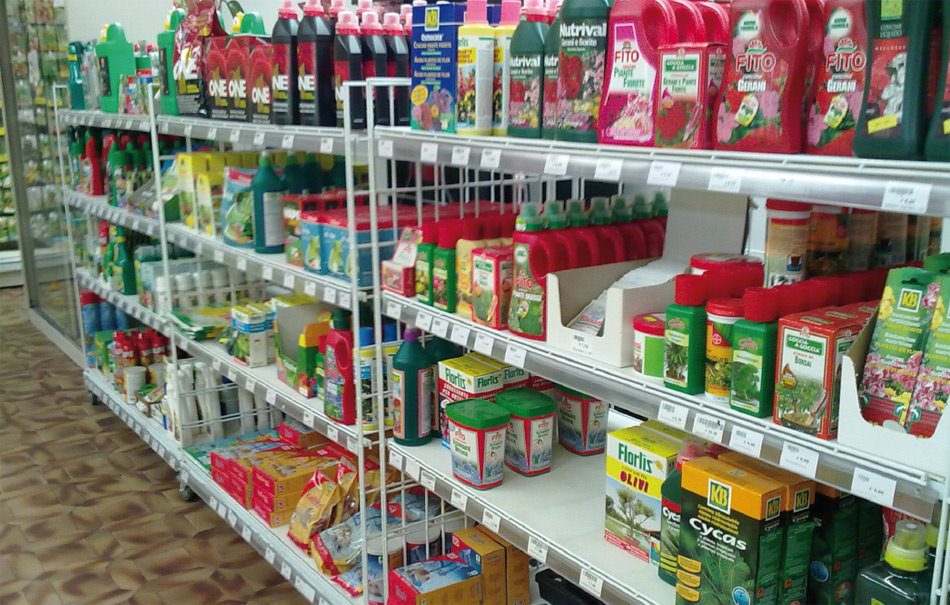 modular-wire-mesh-with-3-shelves-496872 Modułowa siatka druciana z 3 półkami