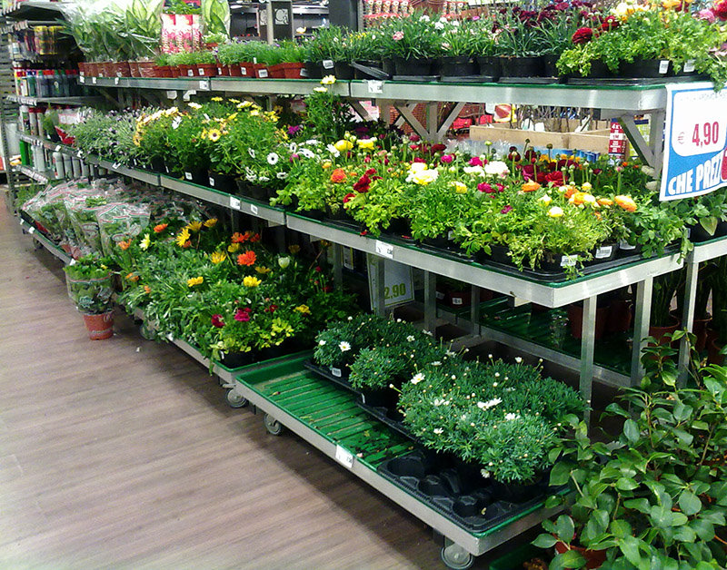 single-island-displayers-stand-with-5-water-trays-488042 Ekspozytor z pojedynczą wyspą i 5 tackami na wodę