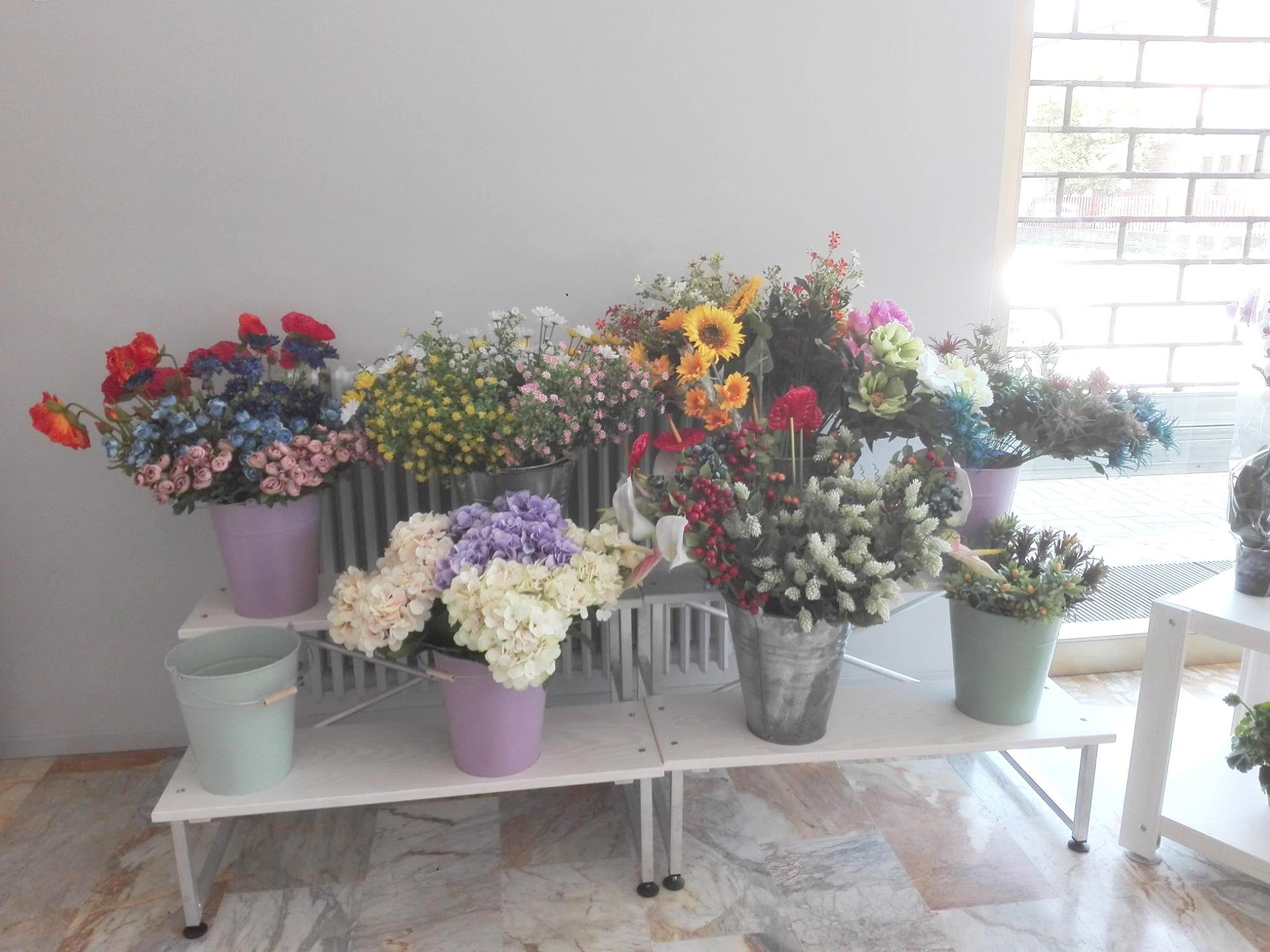 stair-step-displayer-484539 Ekspozytor schodowy