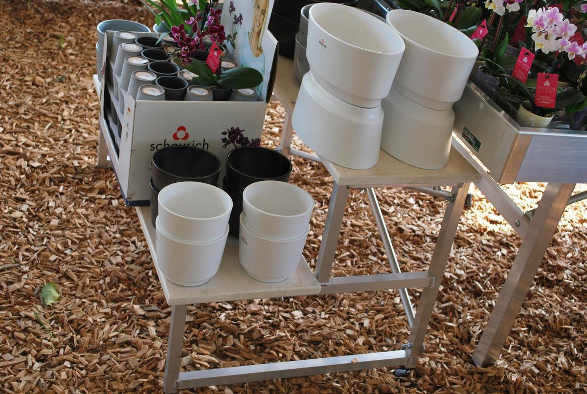 stair-step-displayer-484609 Ekspozytor schodowy